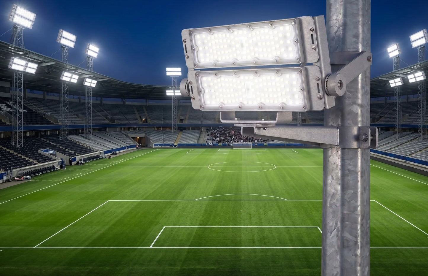 200W IP66 LED Modular Flood Light with 22000 Lumens Cool White Outdoor Industrial Lighting Fixture.
Smart Life Lighting & Electrical