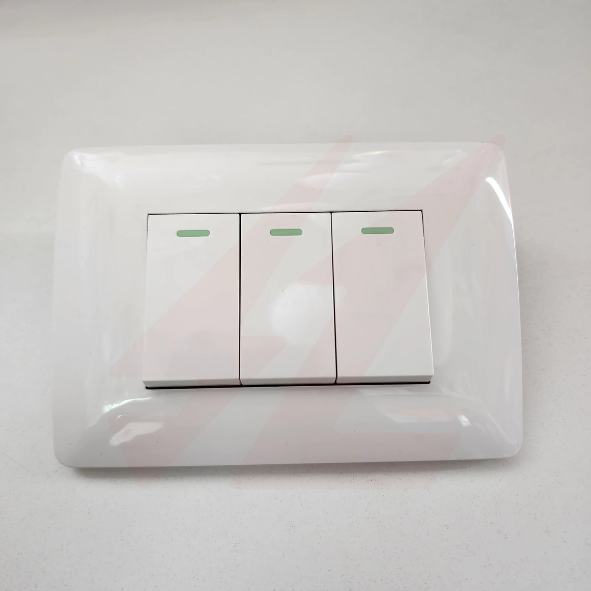 White 3 lever 1 way wall switch with modern rectangular design.
Smart Life Lighting & Electrical