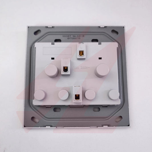 Double Socket Plug 4×4 – Black.
Smart Life Lighting & Electrical