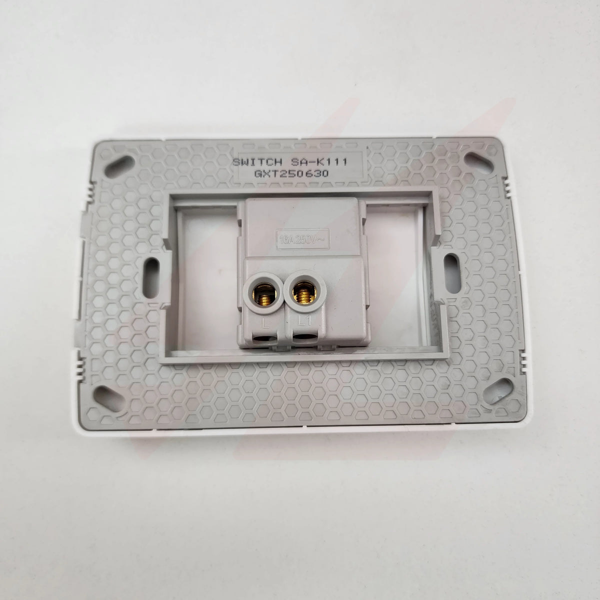 White 1 lever 1 way wall switch with modern design.
Smart Life Lighting & Electrical		