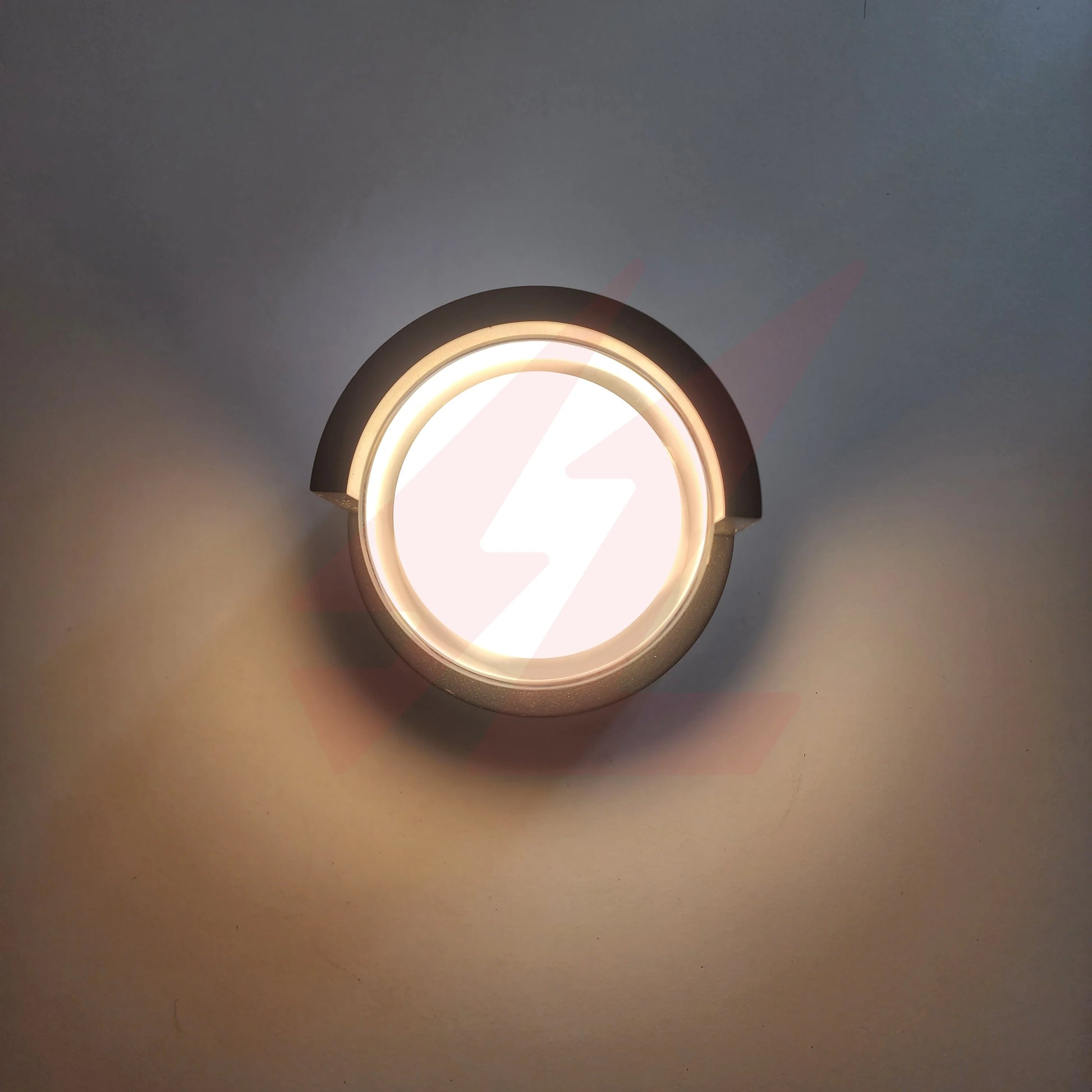 4W Round LED Outdoor Wall Lamp Warm White 3000K IP54 Waterproof Black Surface Mounted Light.
Smart Life Lighting & Electrical	