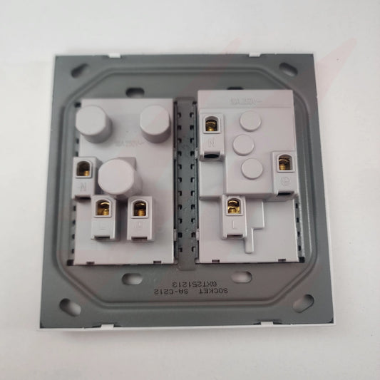 SA/Euro single socket Silver modren Wall Plate design.
Smart Life Lighting & Electrical	