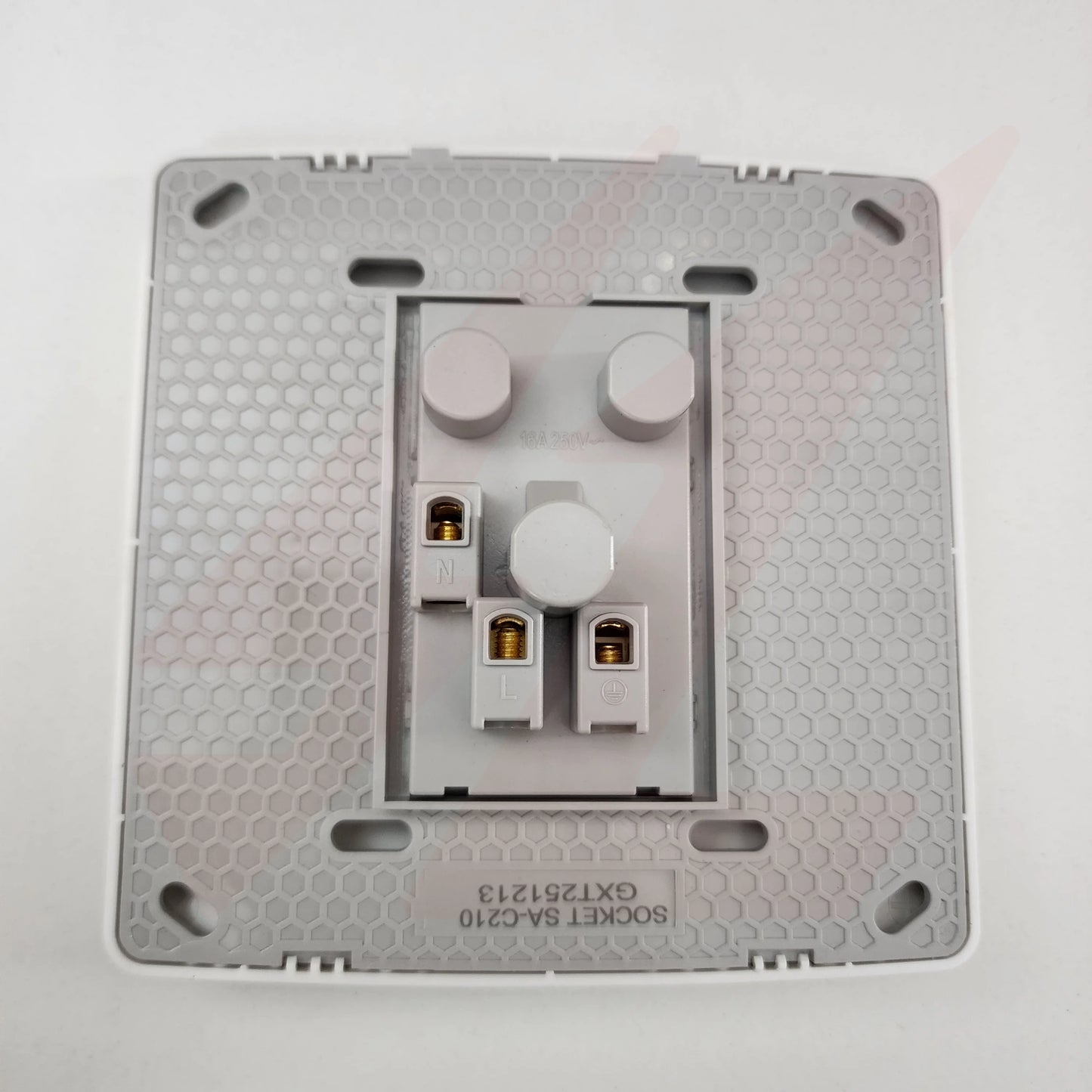 Single Electrical Socket White modren Wall Plate design.
Smart Life Lighting & Electrical		