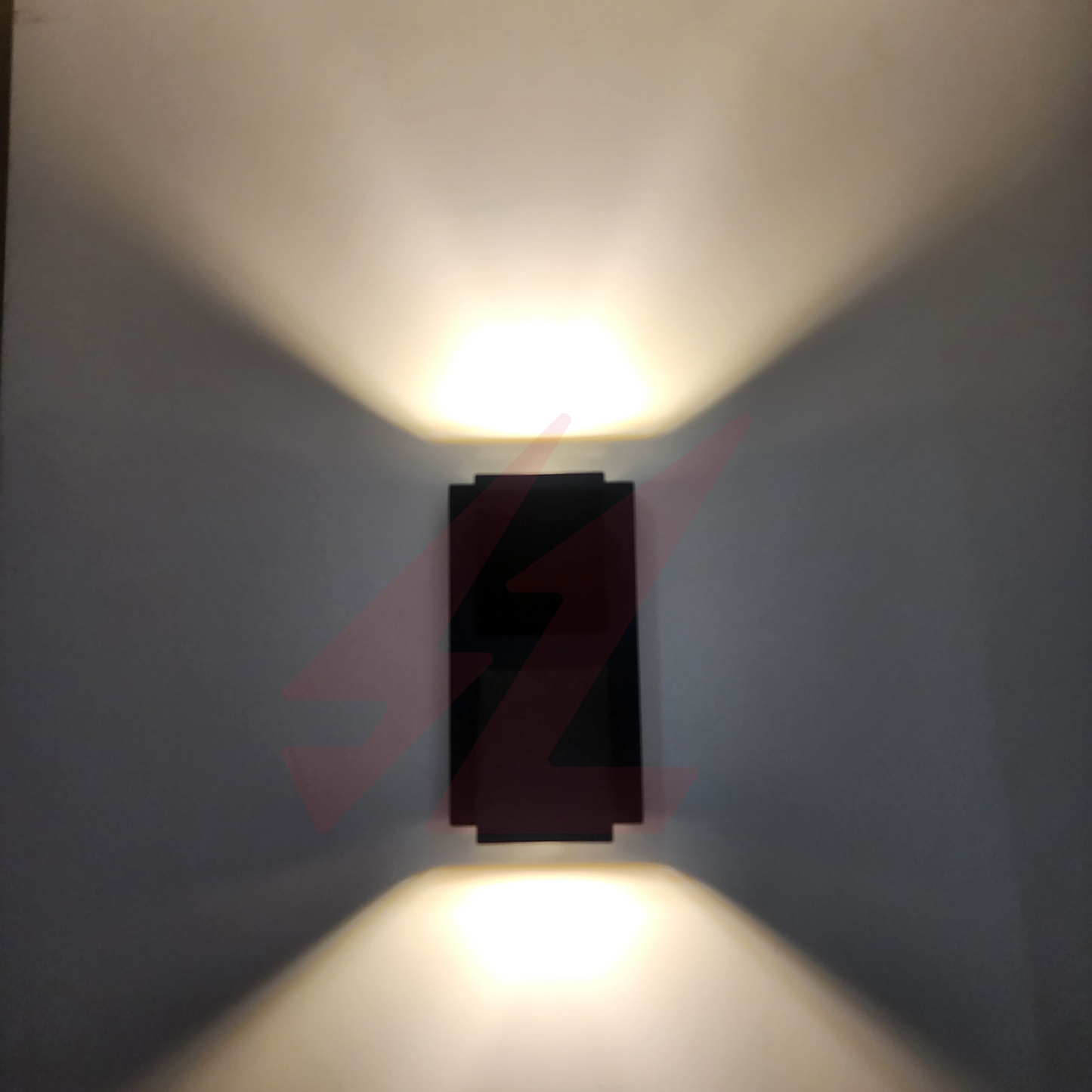 Modern Matte Black Up And Down Indoor-Outdoor wall Lamp