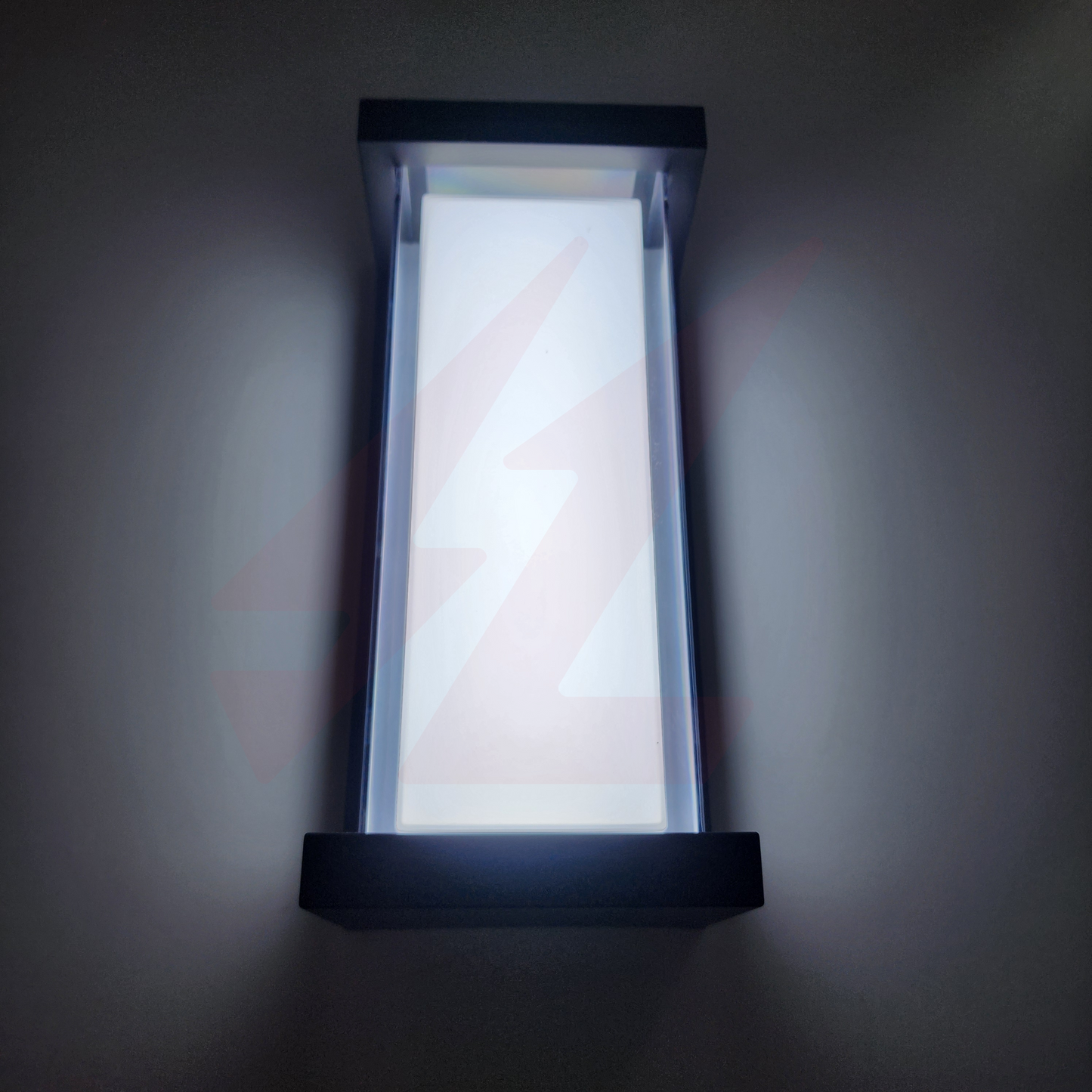 Indoor Outdoor Wall Lamp
Smart Life Lighting & Electrical